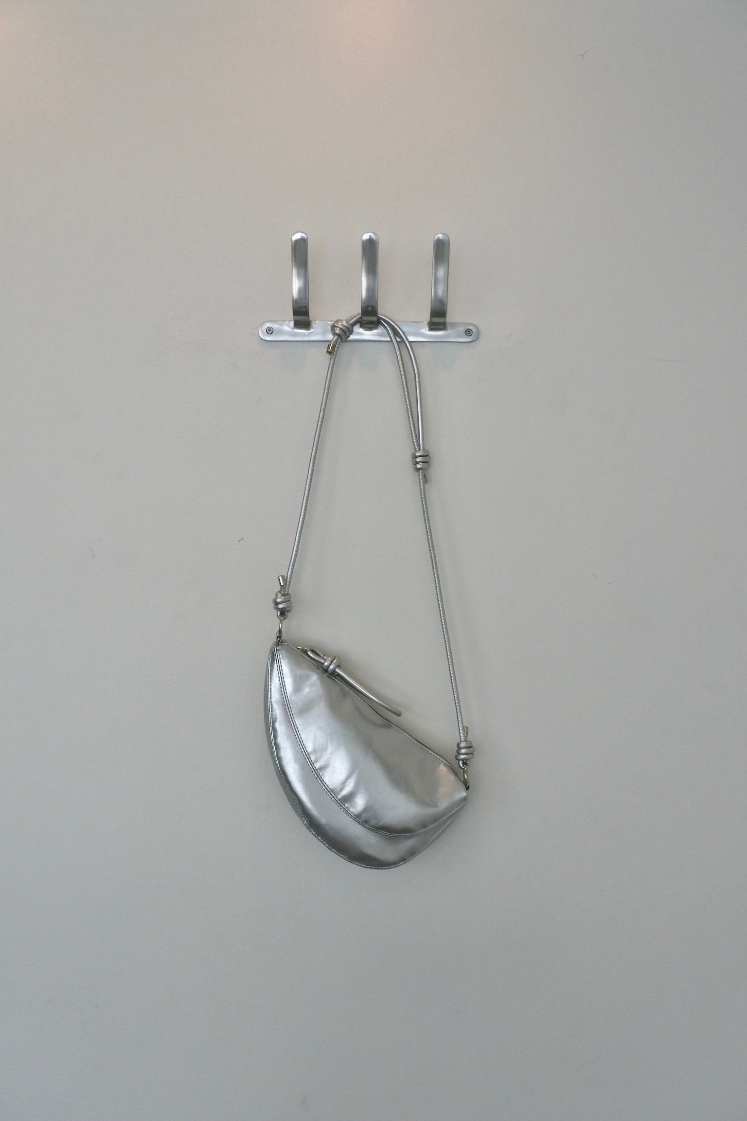 Silver Mandu Cross Bag