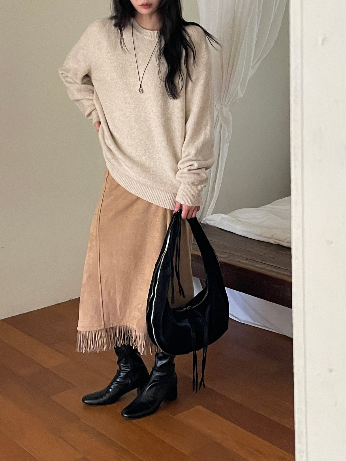 Glossy Round Tassel Hobo Bag